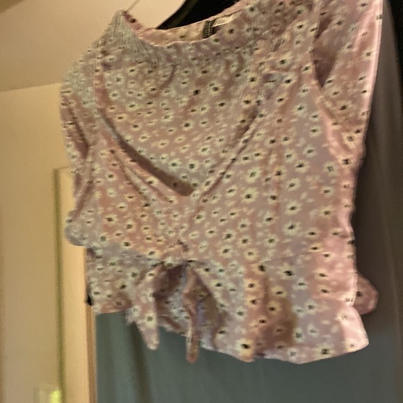 2pcs short skirt set with crop top really cute - Picture 11 of 12